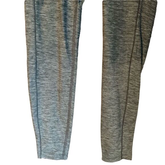 3 for $30! New Balance grey Capri pants. Size medium - Picture 7 of 8